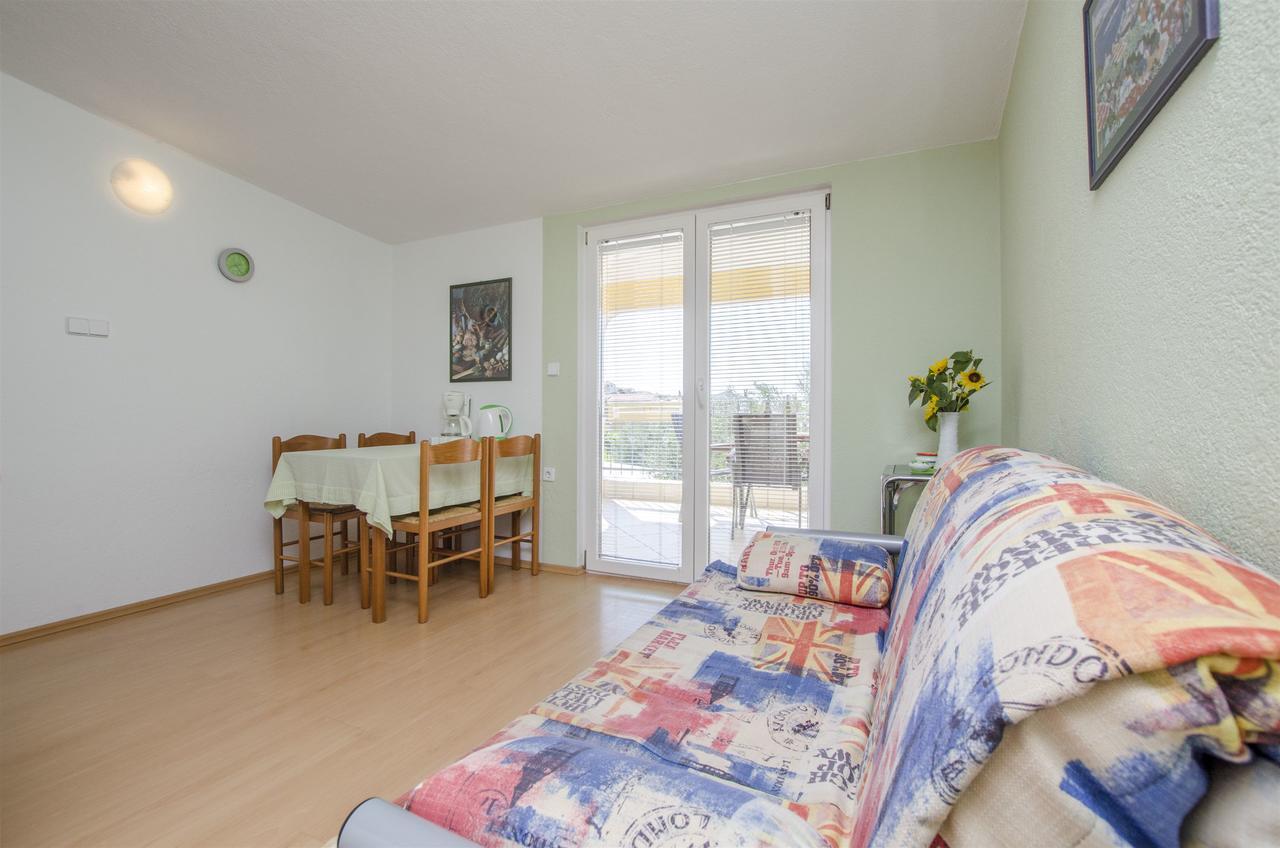 Apartments Marija Ražanj Eksteriør bilde